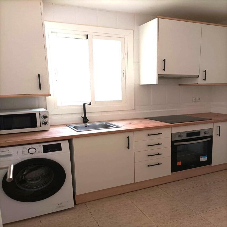 Nuevo Apartamento Centro Lleida Luaran gambar
